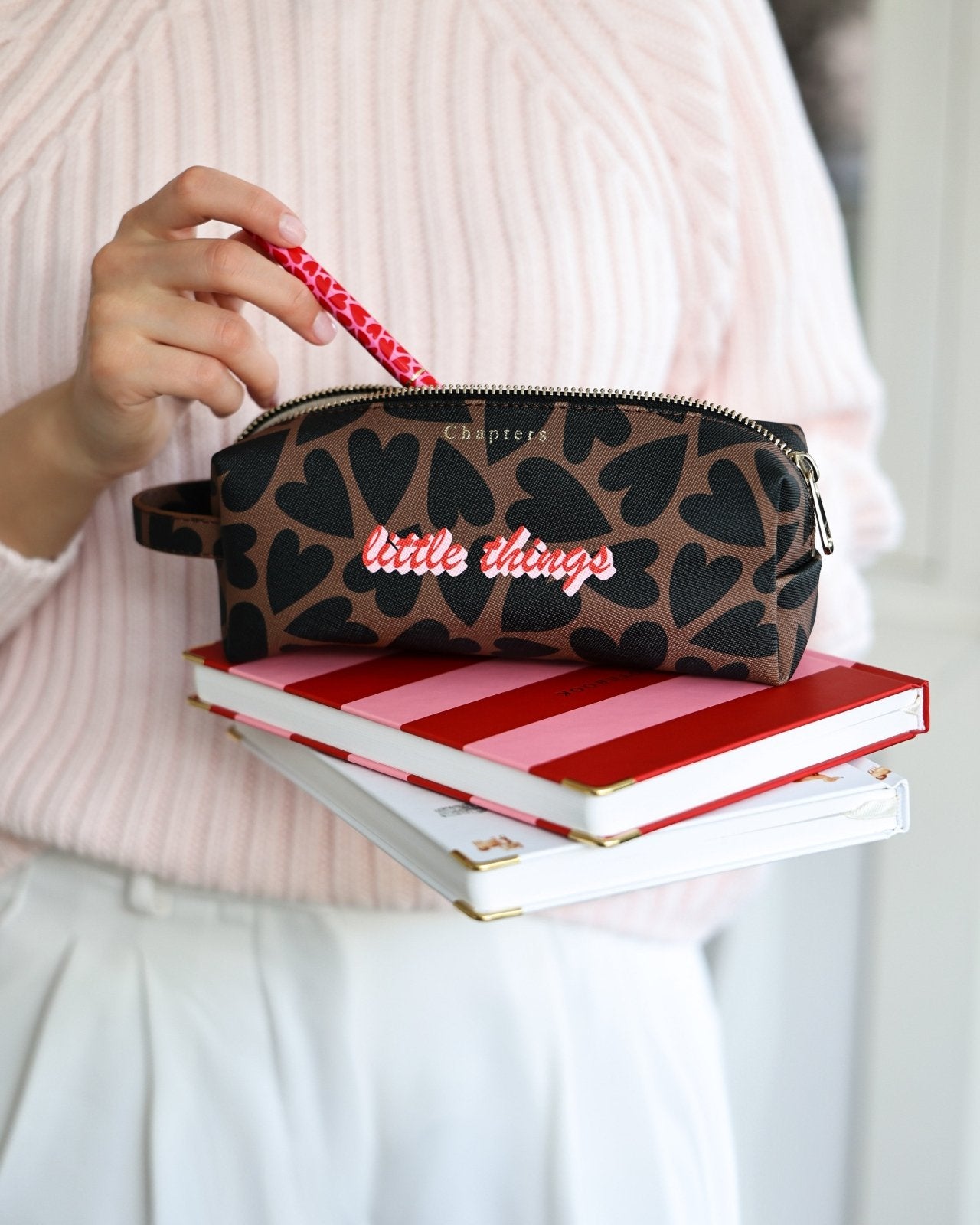Mini Çanta, Black Brown Hearts - Chapters