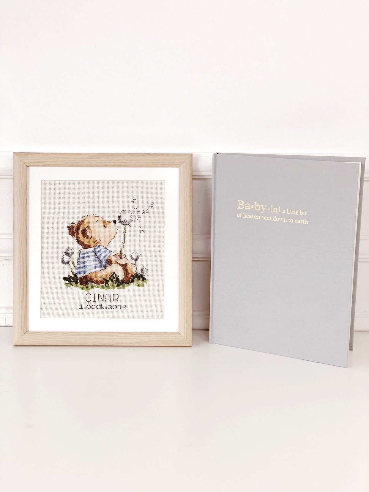 Kanaviçe Bebek Odası Çerçevesi - Chapters