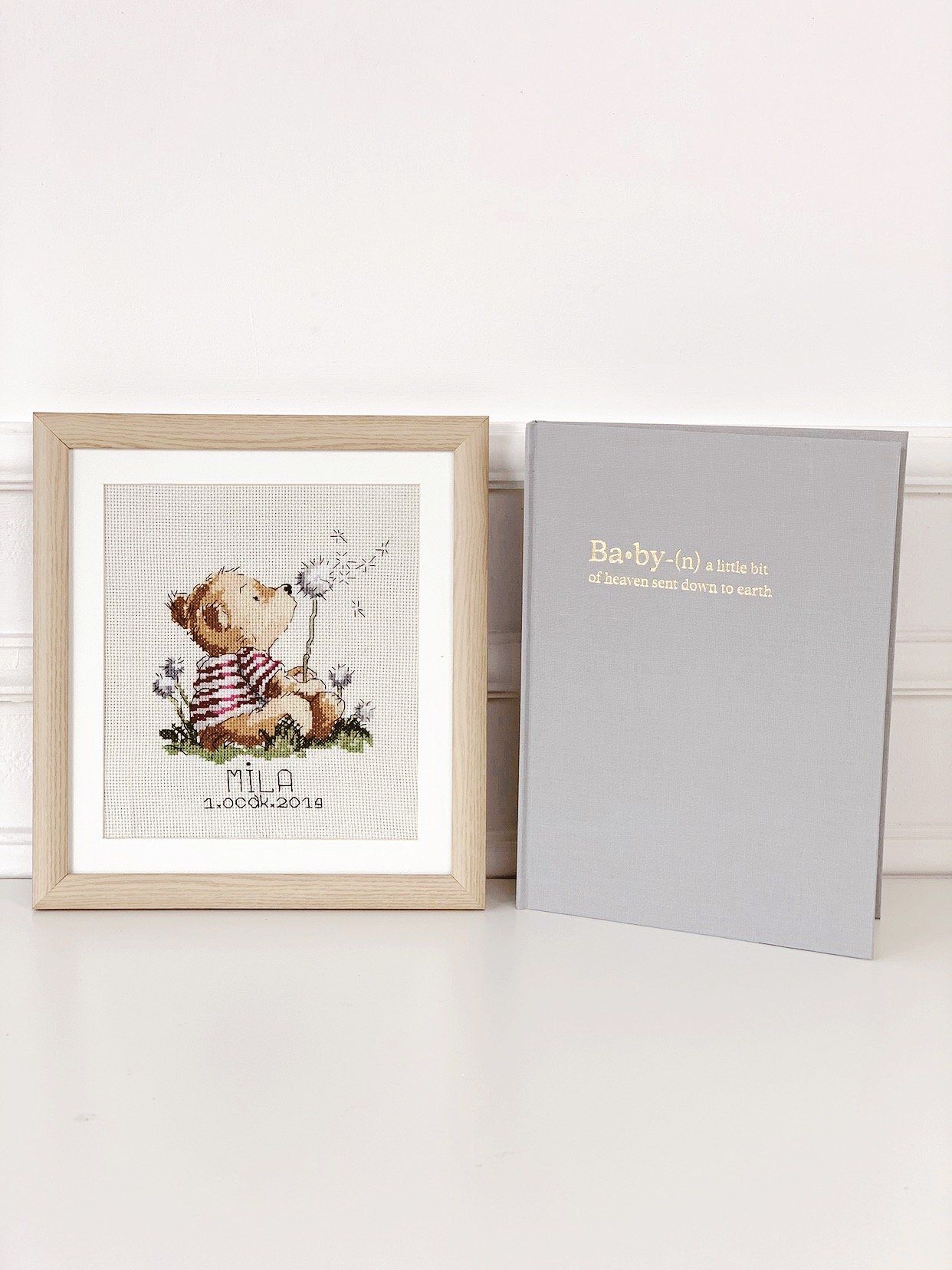 Kanaviçe Bebek Odası Çerçevesi - Chapters